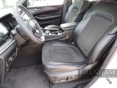 2023 Jeep Grand Cherokee Altitude 4x2