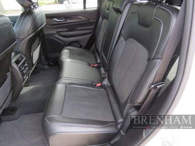 2023 Jeep Grand Cherokee Altitude 4x2