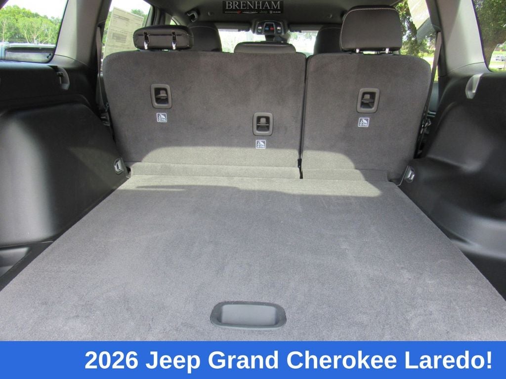 2026 Jeep Grand Cherokee GRAND CHEROKEE LAREDO 4X2