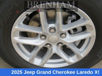 2025 Jeep Grand Cherokee GRAND CHEROKEE LAREDO X 4X2