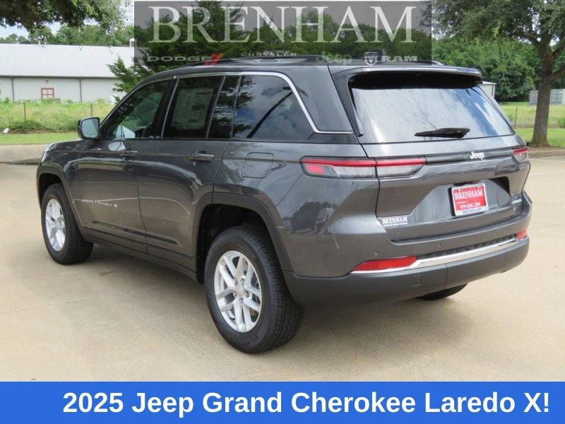 2025 Jeep Grand Cherokee GRAND CHEROKEE LAREDO X 4X2