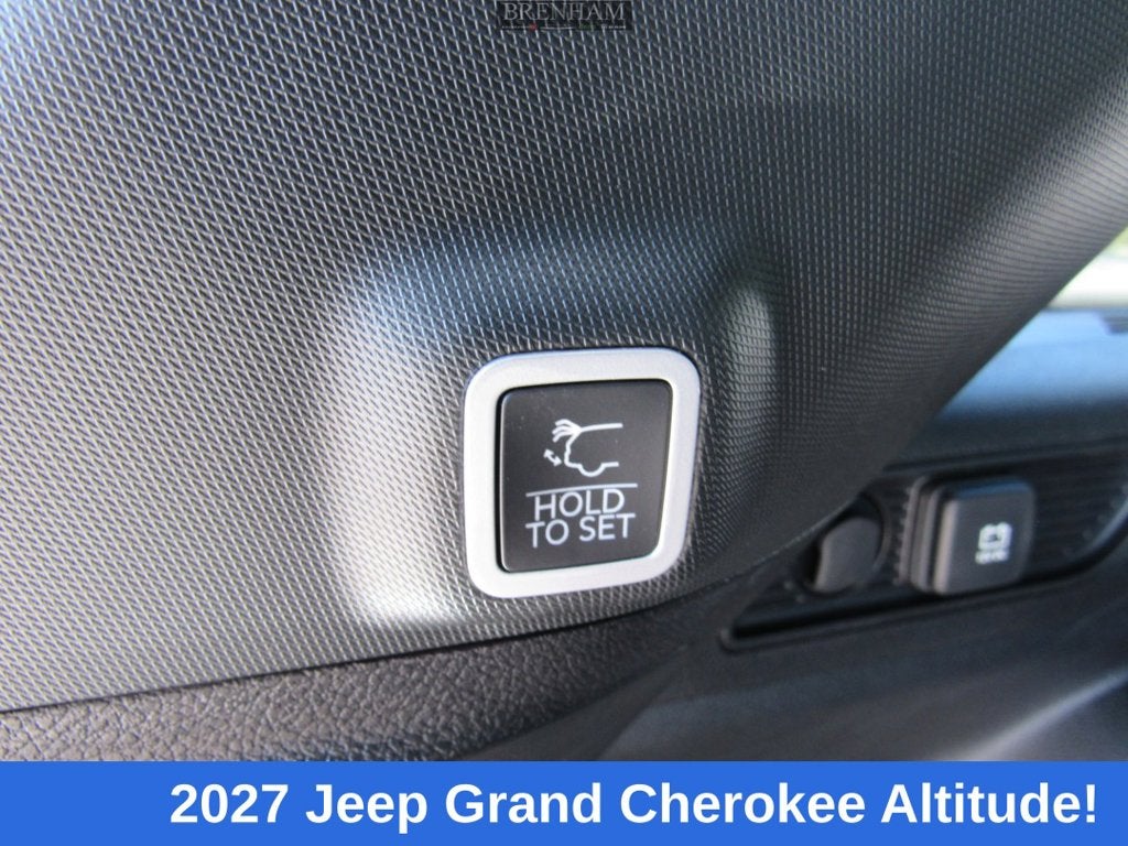 2027 Jeep Grand Cherokee Altitude
