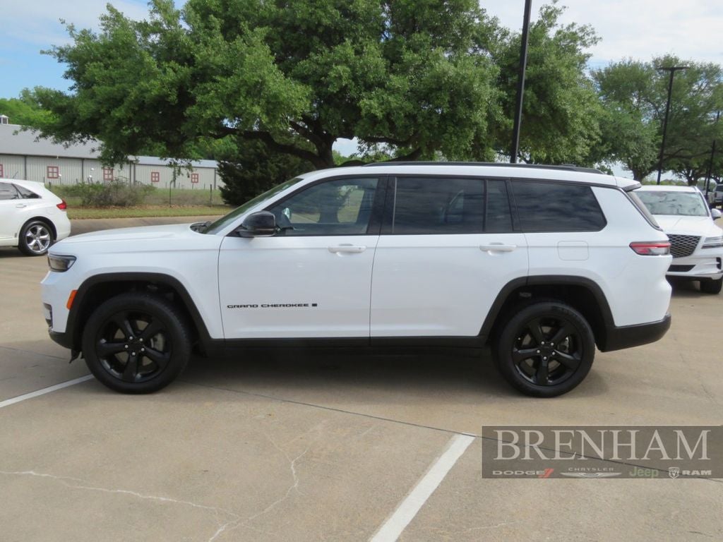 2023 Jeep Grand Cherokee L Altitude 4x2