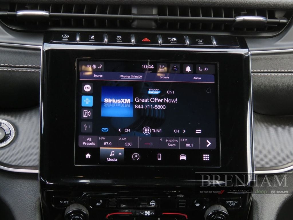 2023 Jeep Grand Cherokee L Altitude 4x2