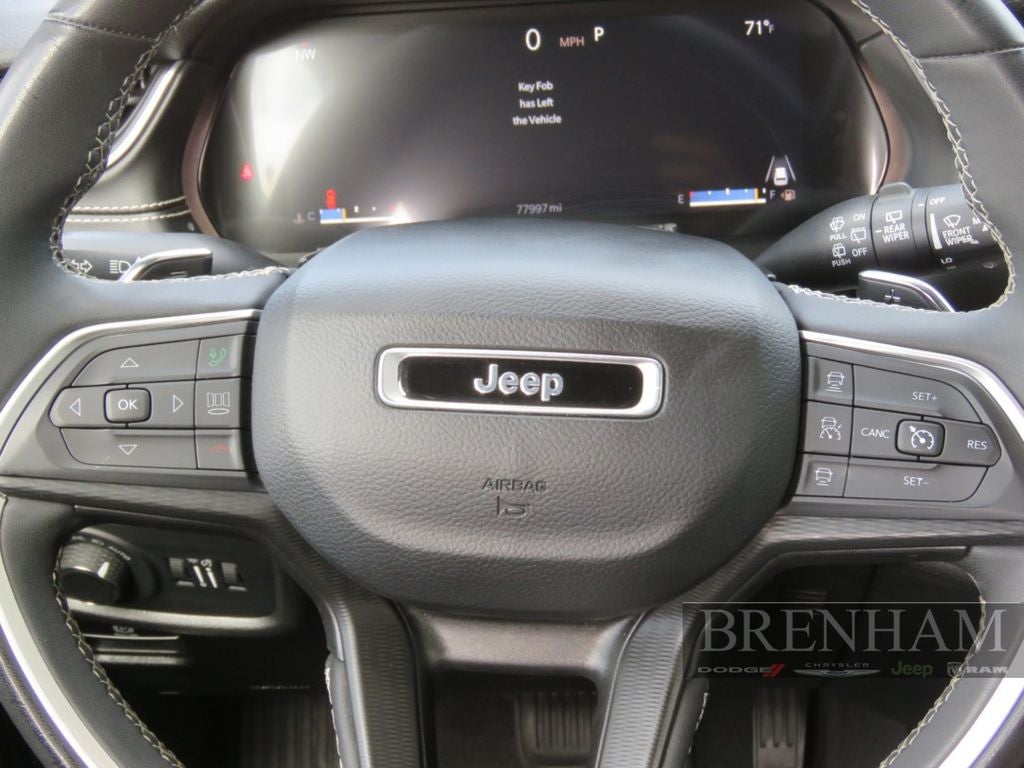 2023 Jeep Grand Cherokee L Altitude 4x2