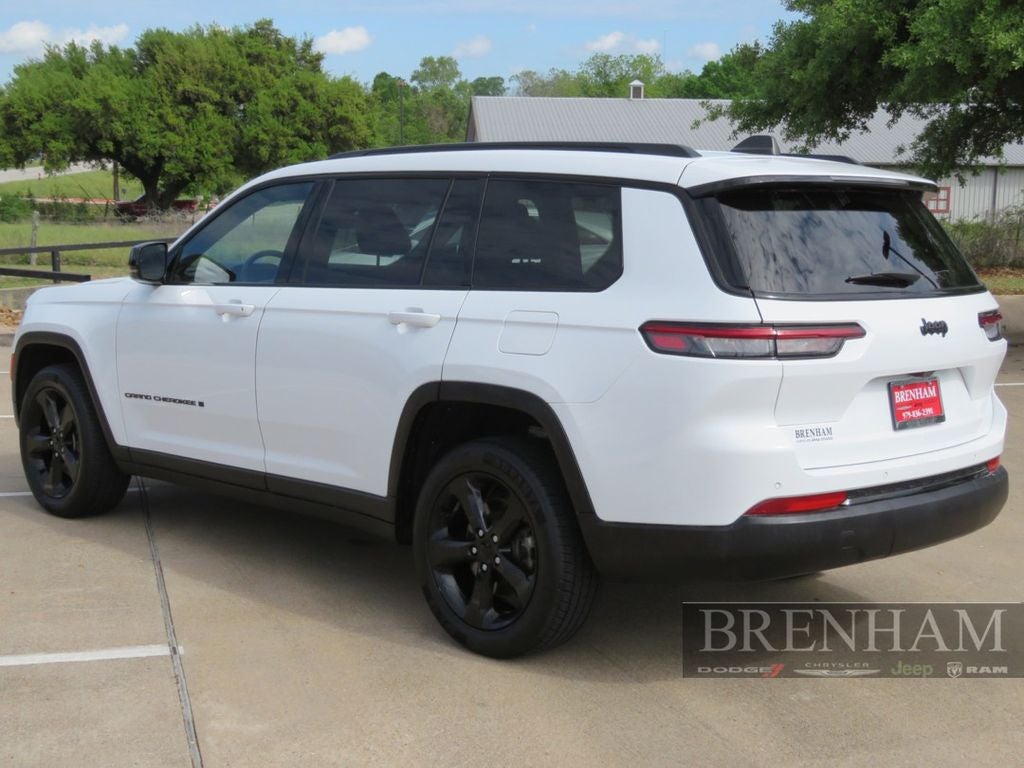2023 Jeep Grand Cherokee L Altitude 4x2