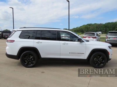 2023 Jeep Grand Cherokee L Altitude 4x2