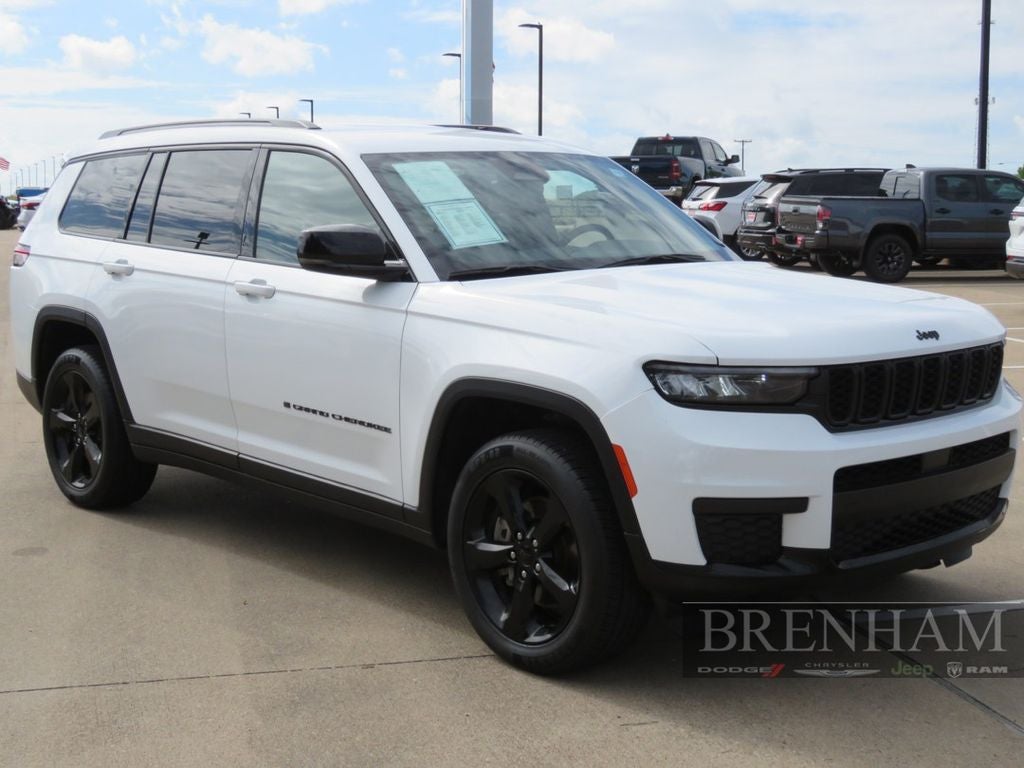 2023 Jeep Grand Cherokee L Altitude 4x2