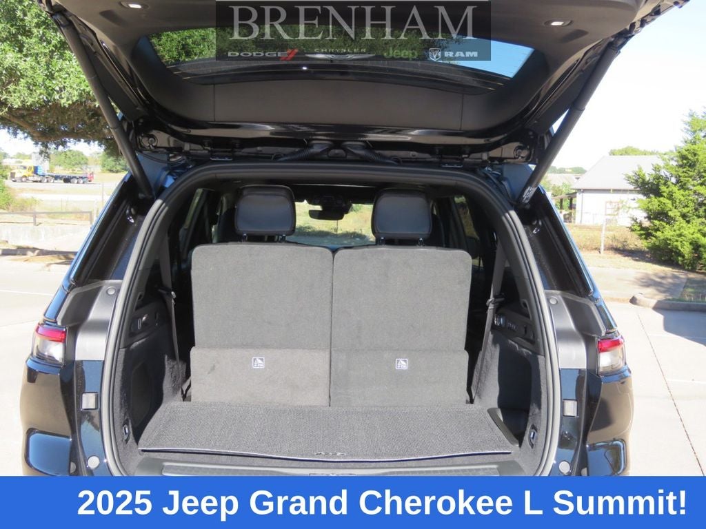 2025 Jeep Grand Cherokee GRAND CHEROKEE L SUMMIT 4X4