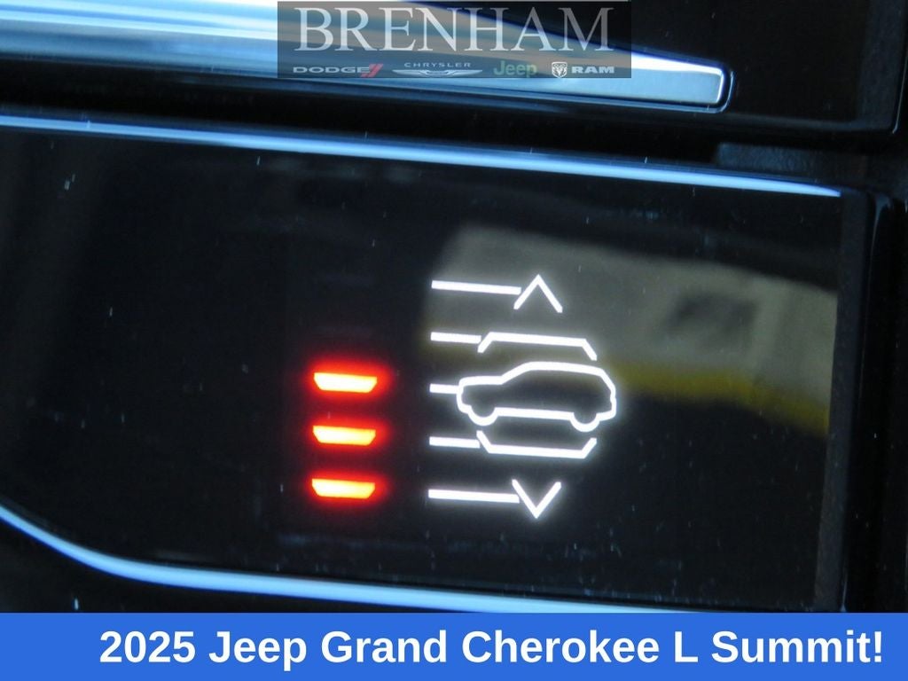 2025 Jeep Grand Cherokee GRAND CHEROKEE L SUMMIT 4X4