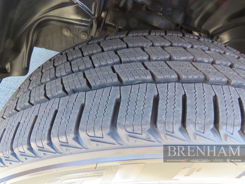 2018 RAM 1500 Lone Star Crew Cab 4x4 5'7' Box