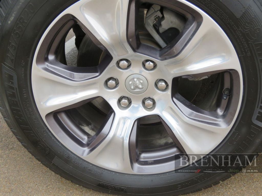 2019 RAM 1500 Laramie Crew Cab 4x2 5'7' Box