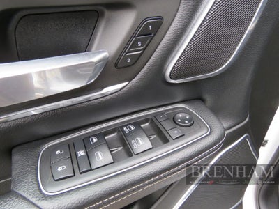 2019 RAM 1500 Laramie Crew Cab 4x2 5'7' Box