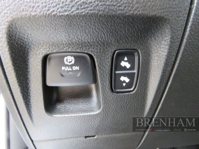 2019 RAM 1500 Laramie Crew Cab 4x2 5'7' Box