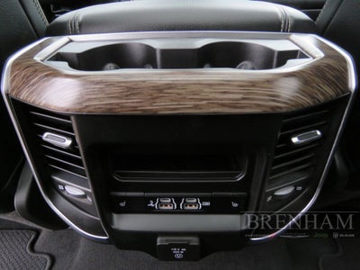 2019 RAM 1500 Laramie Crew Cab 4x2 5'7' Box