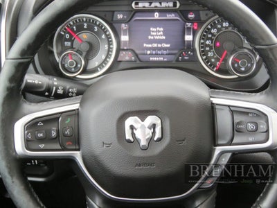 2019 RAM 1500 Laramie Crew Cab 4x2 5'7' Box