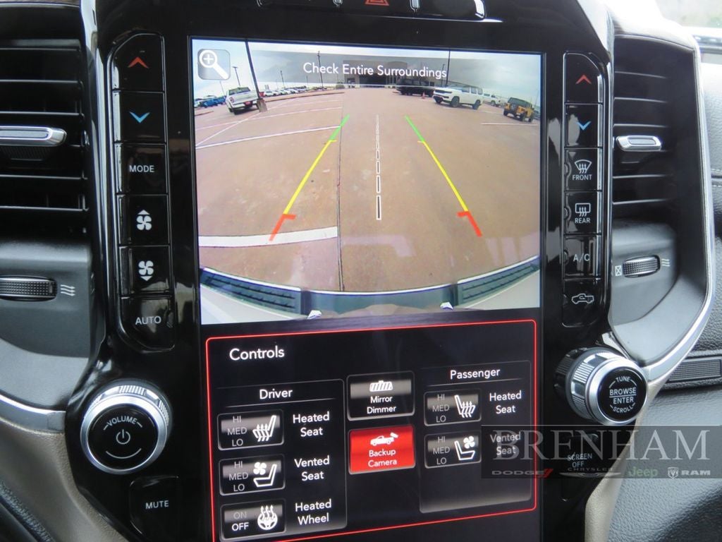 2019 RAM 1500 Laramie Crew Cab 4x2 5'7' Box