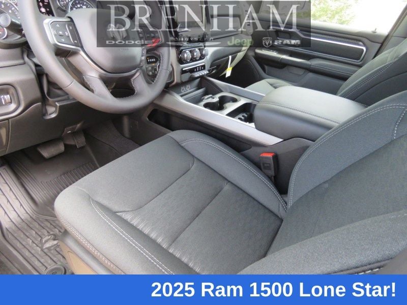 2025 RAM Ram 1500 RAM 1500 LONE STAR CREW CAB 4X4 5'7' BOX