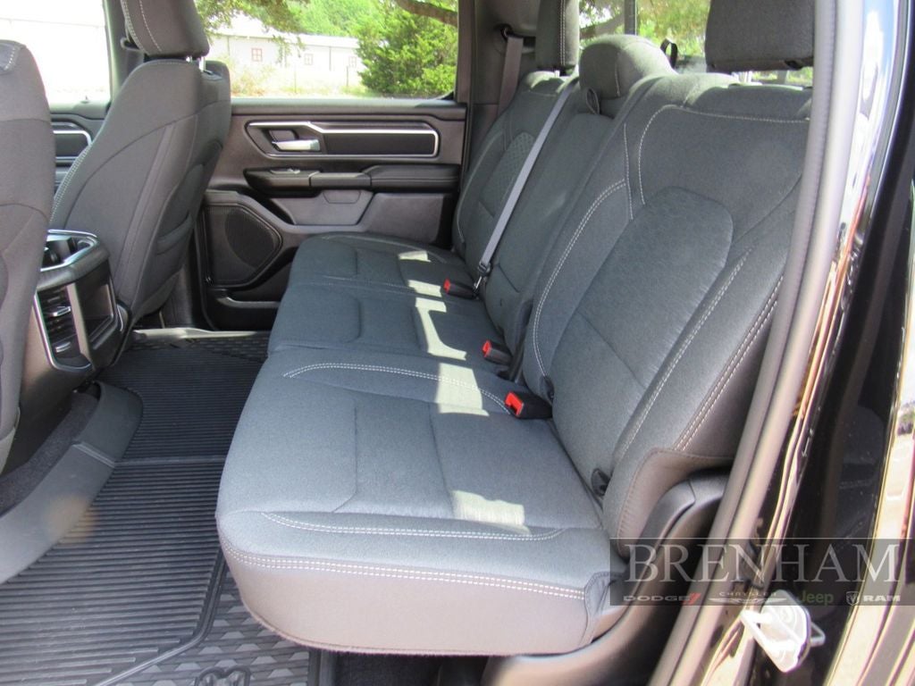 2026 RAM 1500 Lone Star Crew Cab 4x4 5'7' Box