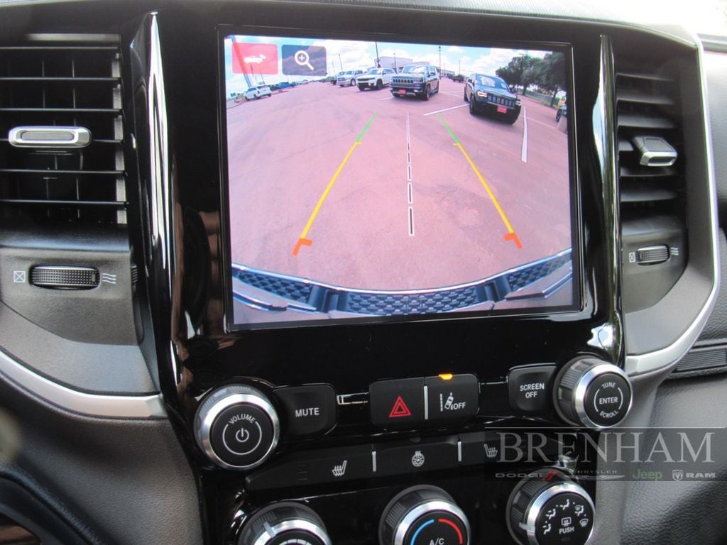 2026 RAM 1500 Lone Star Crew Cab 4x4 5'7' Box