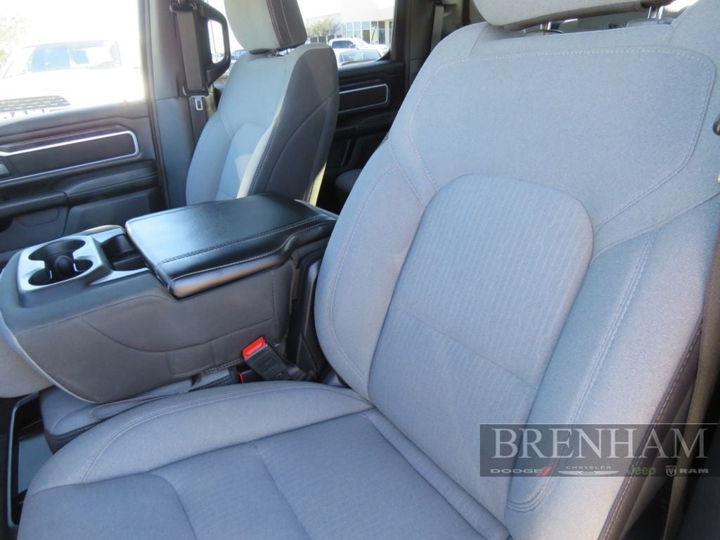 2023 RAM 1500 Big Horn Crew Cab 4x4 5'7' Box