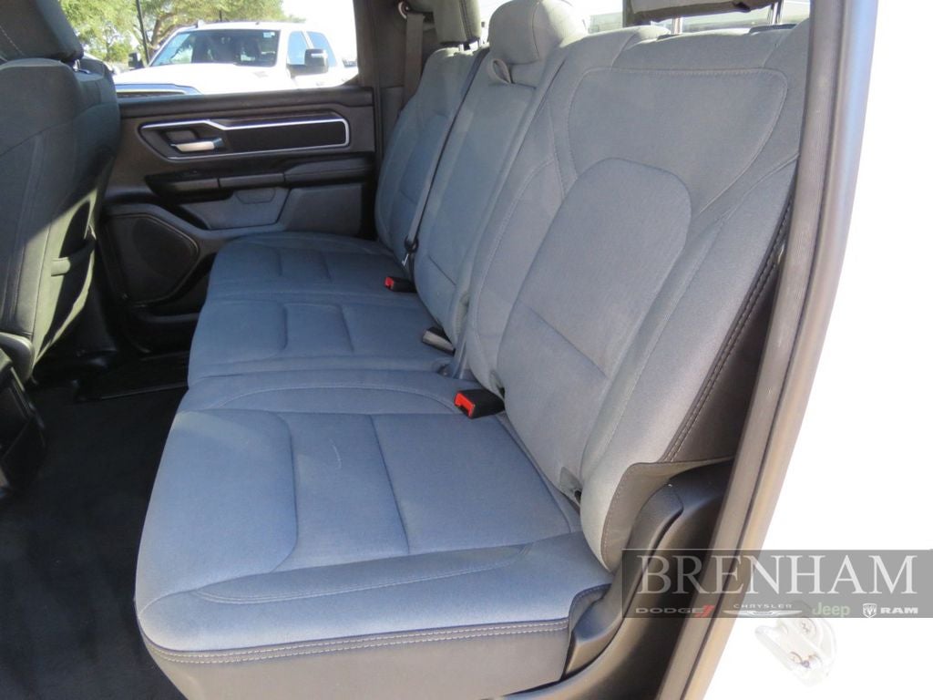 2023 RAM 1500 Big Horn Crew Cab 4x4 5'7' Box