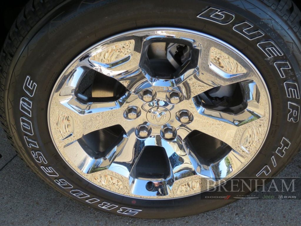 2026 RAM 1500 Lone Star Crew Cab 4x4 5'7' Box