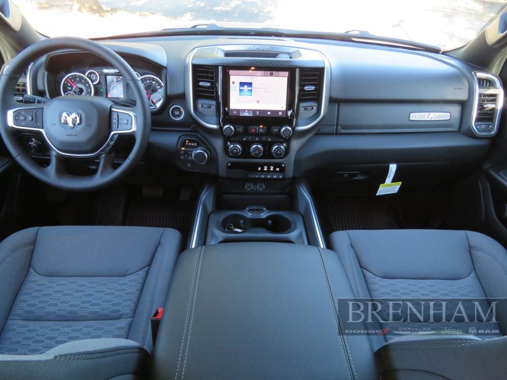 2026 RAM 1500 Lone Star Crew Cab 4x4 5'7' Box