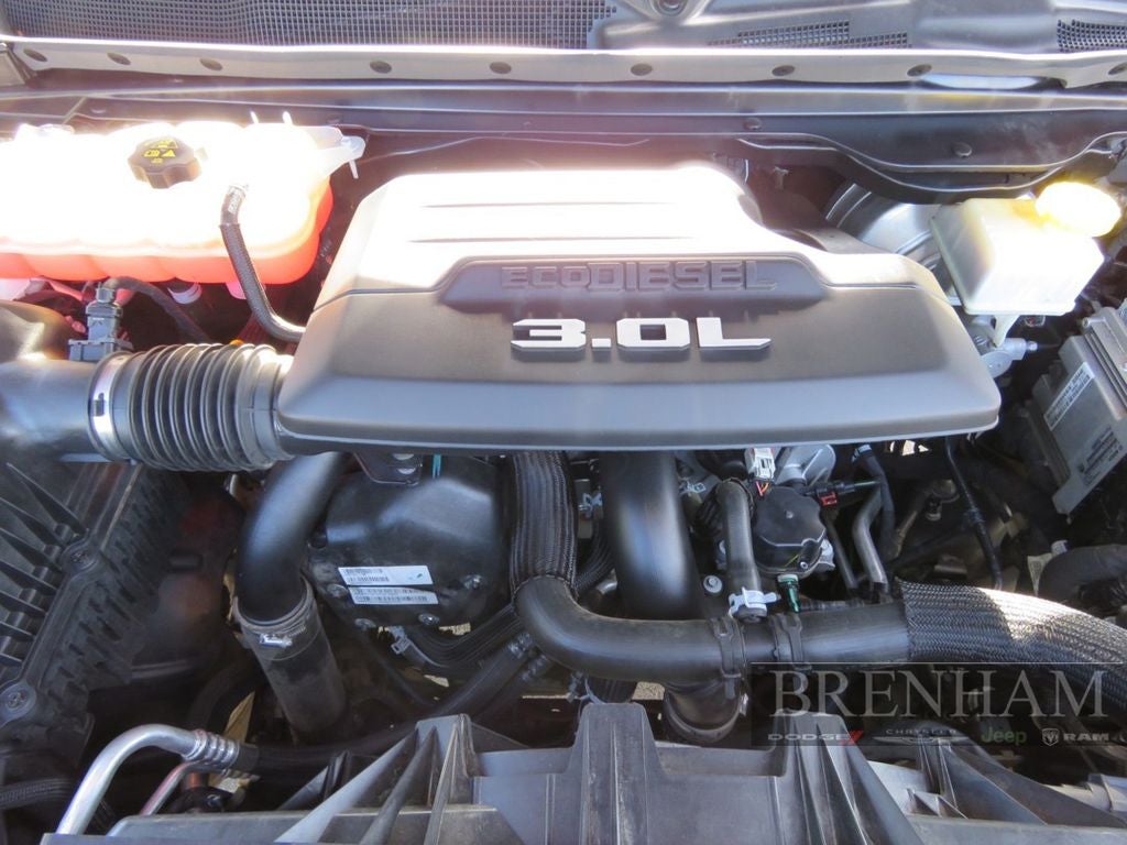 2021 RAM 1500 Limited Crew Cab 4x4 5'7' Box