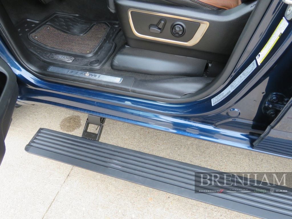 2022 RAM 1500 Limited Longhorn Crew Cab 4x4 5'7' Box