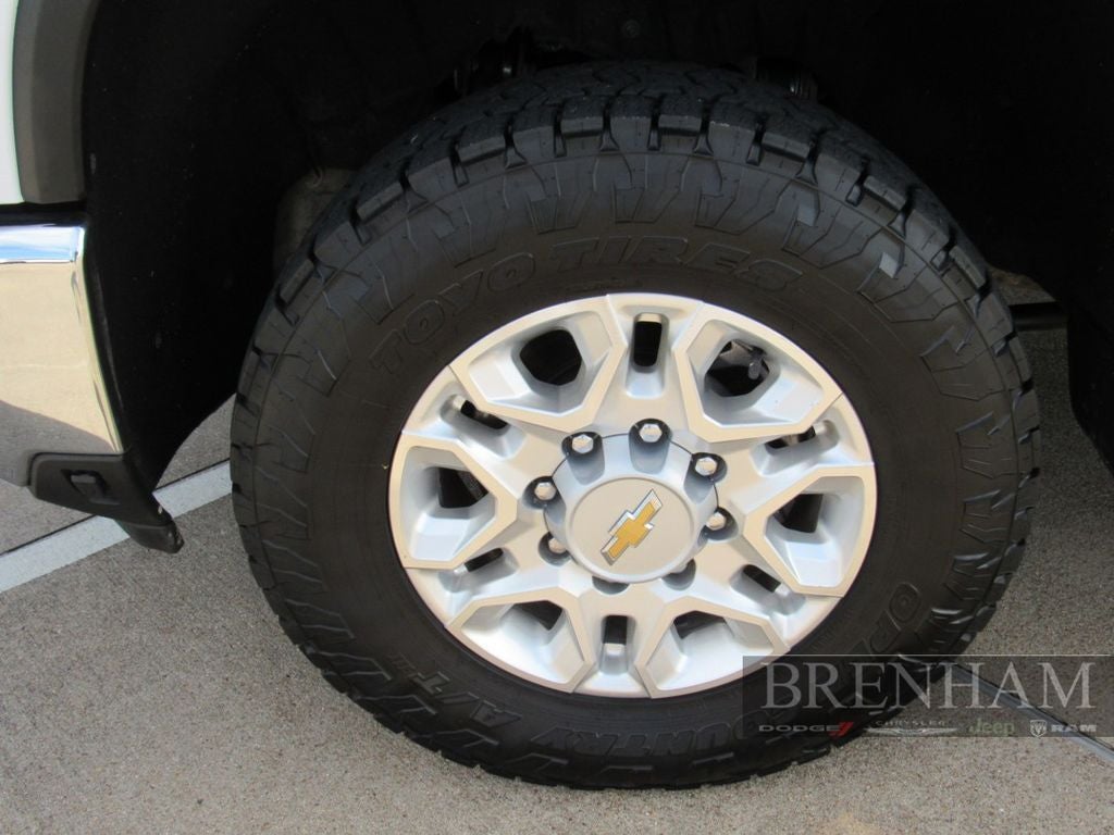 2025 Chevrolet Silverado 2500HD 4WD Crew Cab Standard Bed LT