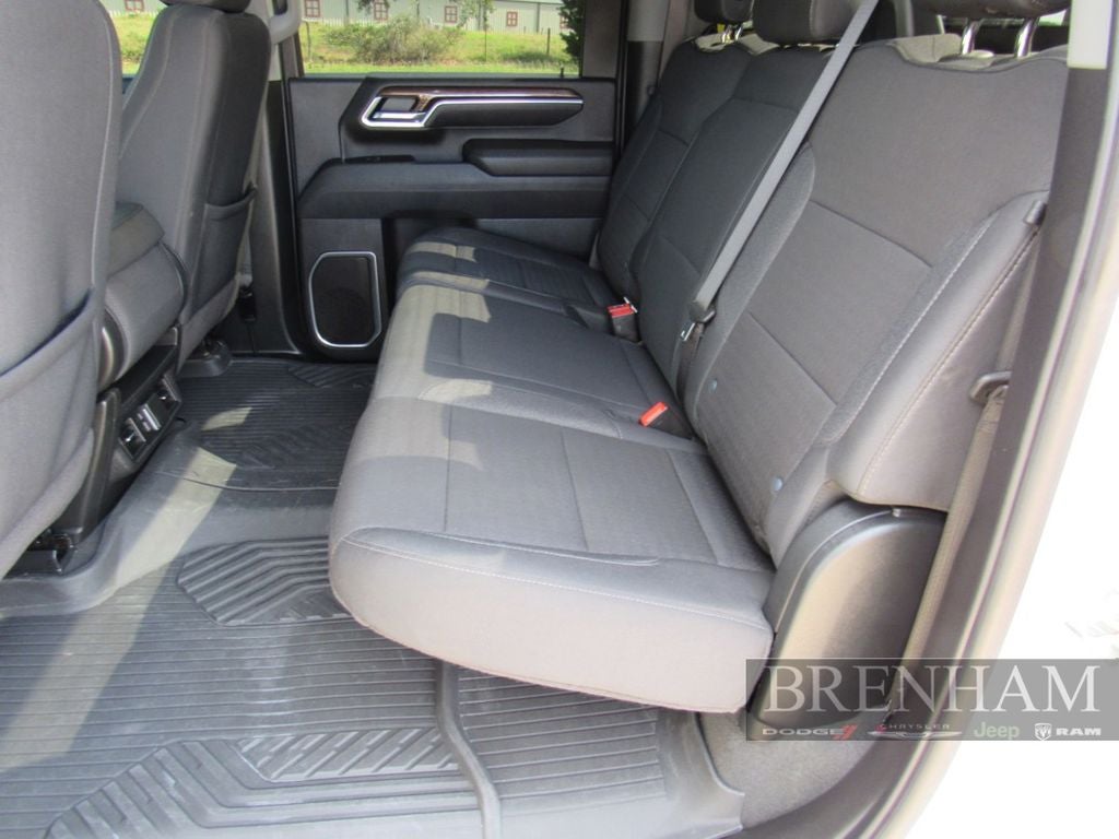 2025 Chevrolet Silverado 2500HD 4WD Crew Cab Standard Bed LT