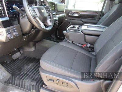 2025 Chevrolet Silverado 3500HD 4WD Crew Cab Long Bed LT