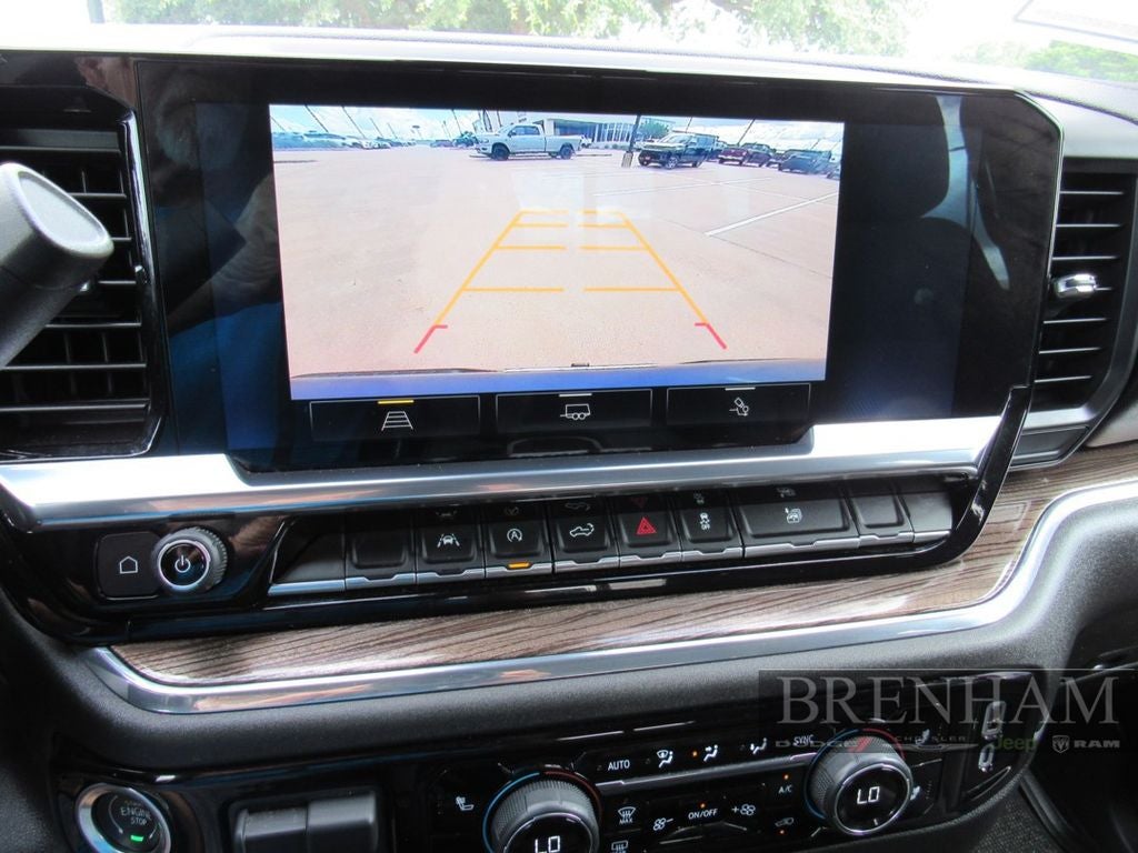 2024 Chevrolet Silverado 1500 2WD Crew Cab Short Bed LT