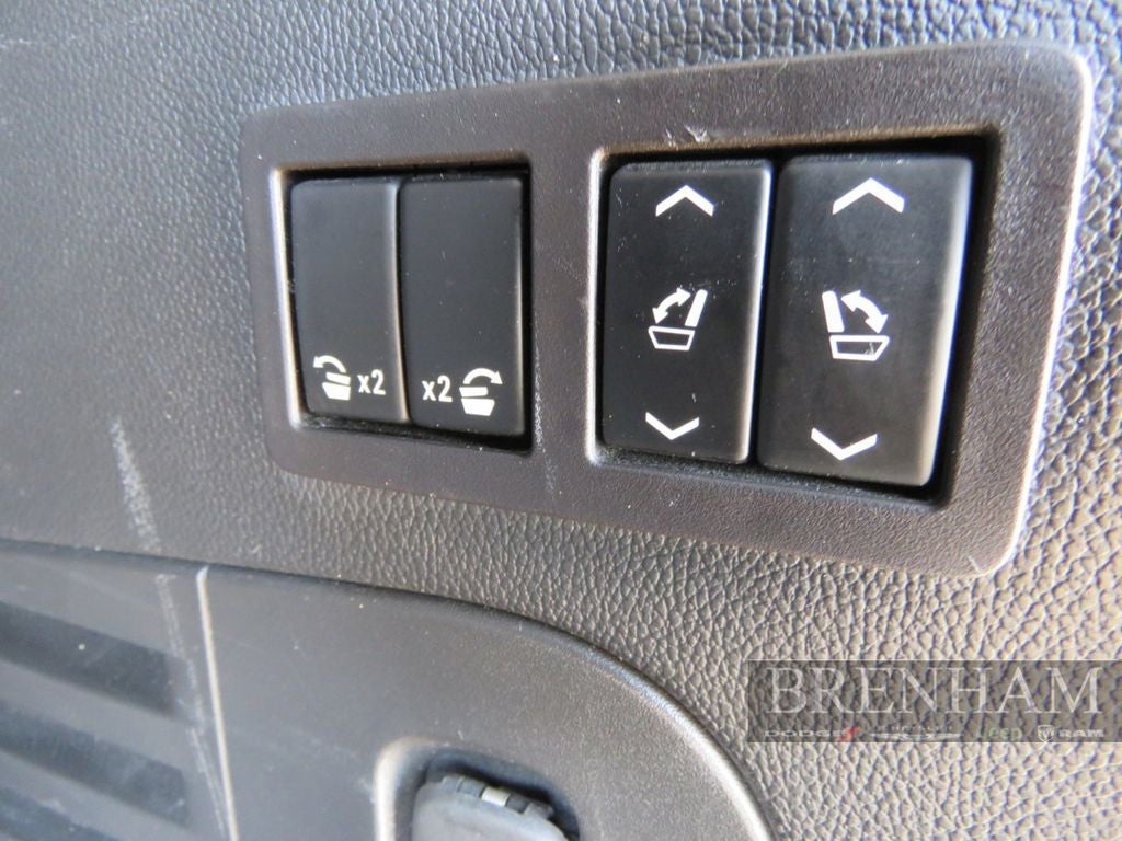 2020 GMC Yukon 2WD SLT