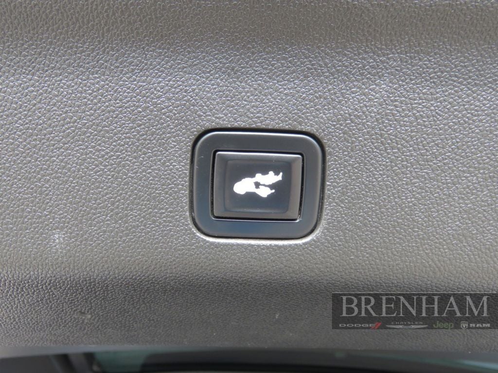 2021 GMC Yukon XL 4WD SLT