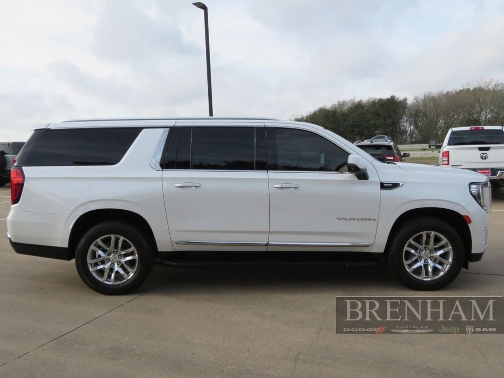 2021 GMC Yukon XL 4WD SLT