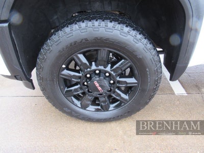 2025 GMC Sierra 2500HD 4WD Crew Cab Standard Bed AT4