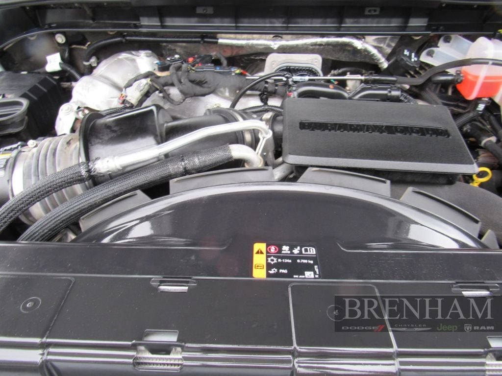2025 GMC Sierra 2500HD 4WD Crew Cab Standard Bed AT4