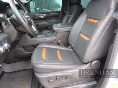 2025 GMC Sierra 2500HD 4WD Crew Cab Standard Bed AT4