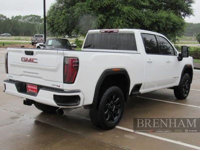 2025 GMC Sierra 2500HD 4WD Crew Cab Standard Bed AT4