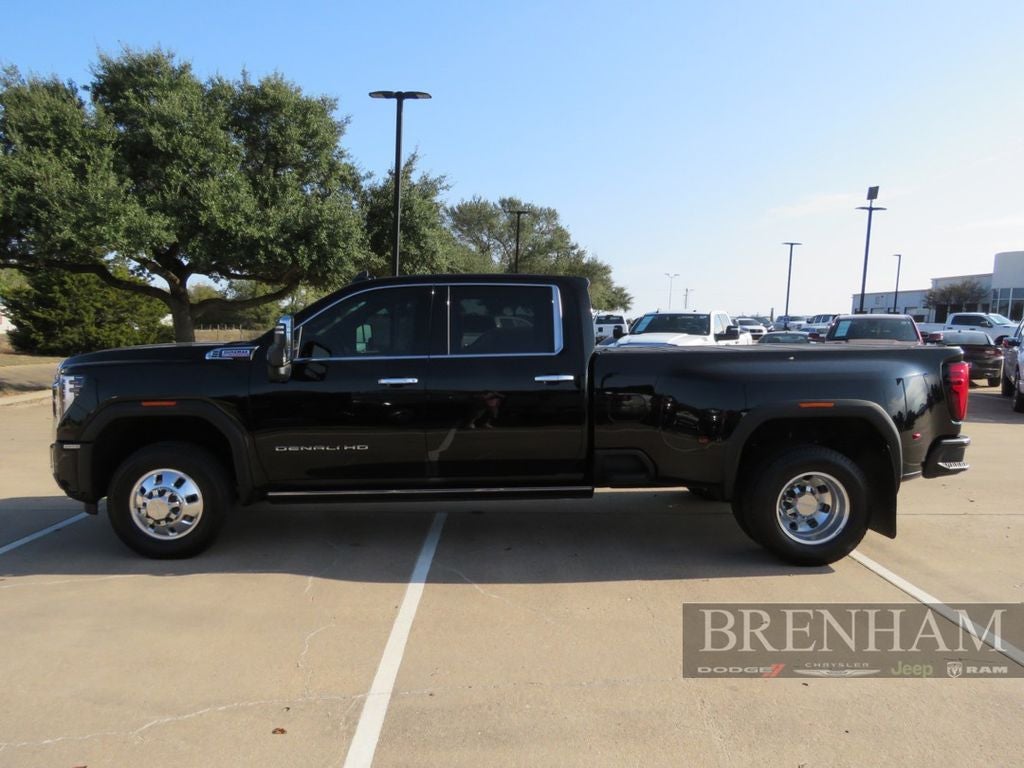 2025 GMC Sierra 3500HD 4WD Crew Cab Long Bed Denali