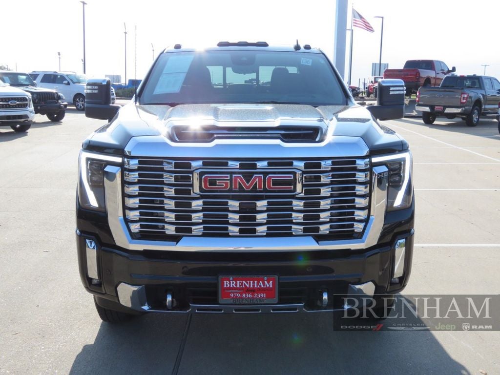 2025 GMC Sierra 3500HD 4WD Crew Cab Long Bed Denali