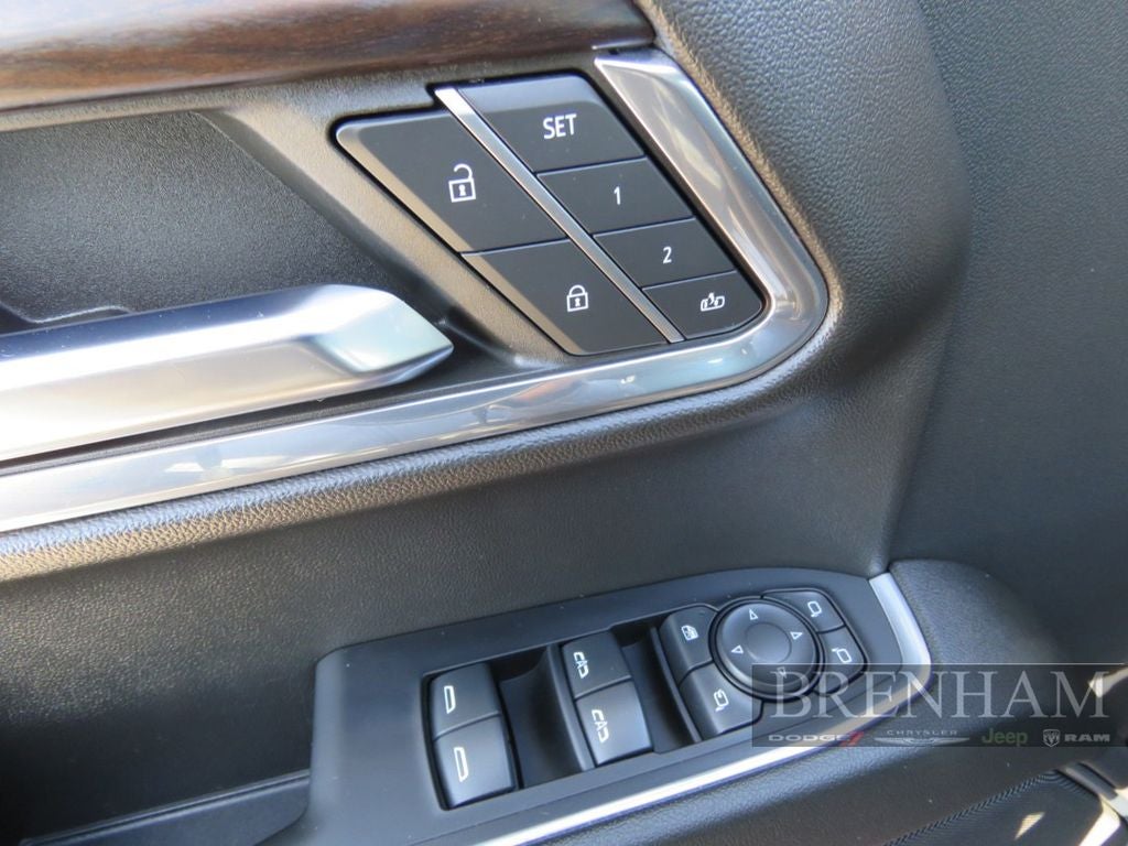 2024 GMC Sierra 1500 4WD Crew Cab Short Box SLT