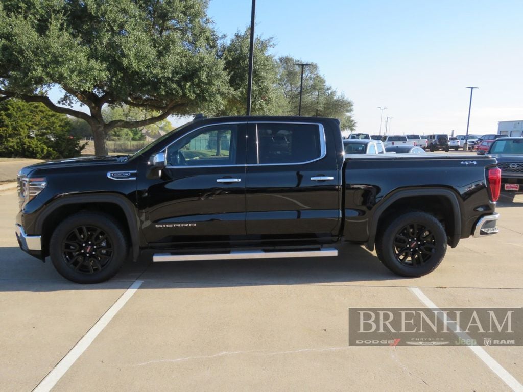 2024 GMC Sierra 1500 4WD Crew Cab Short Box SLT