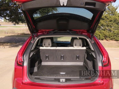 2022 Cadillac XT4 FWD Premium Luxury