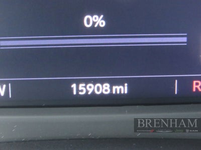 2022 Cadillac XT4 FWD Premium Luxury