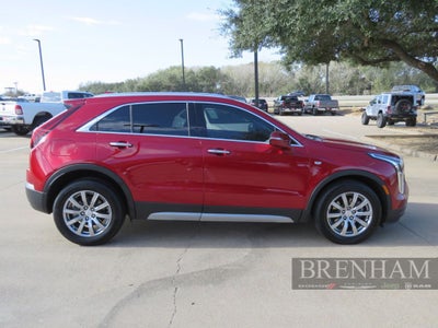 2022 Cadillac XT4 FWD Premium Luxury
