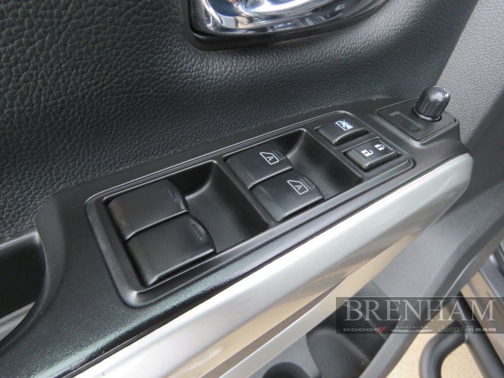 2023 Nissan TITAN XD Crew Cab SV 4x4