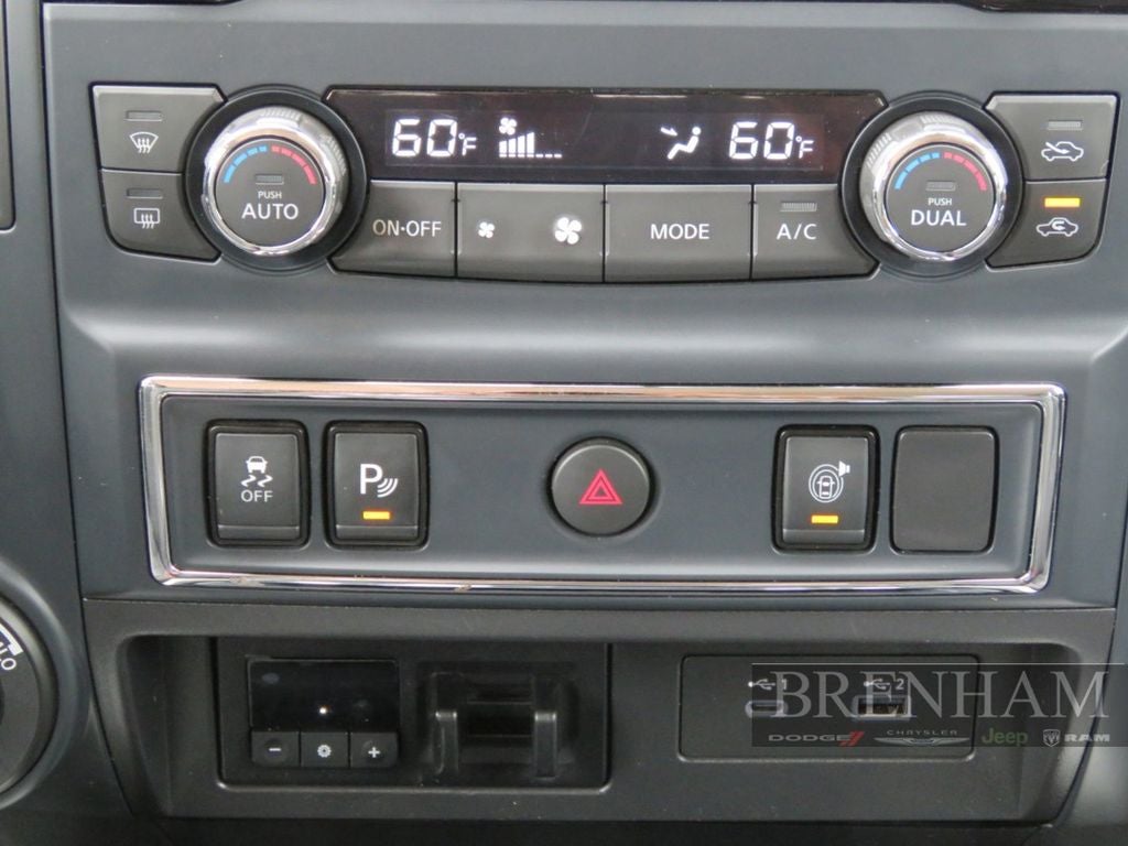 2023 Nissan TITAN XD Crew Cab SV 4x4